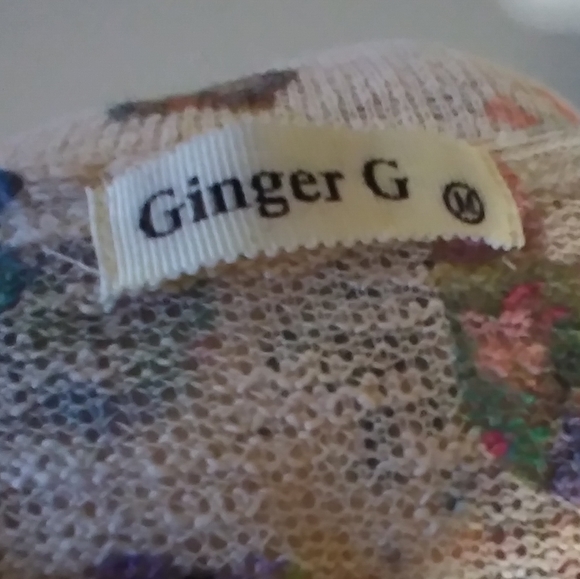Ginger G Elephant Sweater,Light weight, Super Cute! - Picture 3 of 4